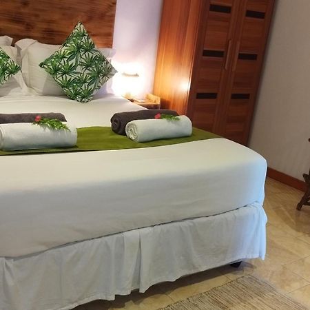 Fern Lodge Self Catering La Digue Rum bild
