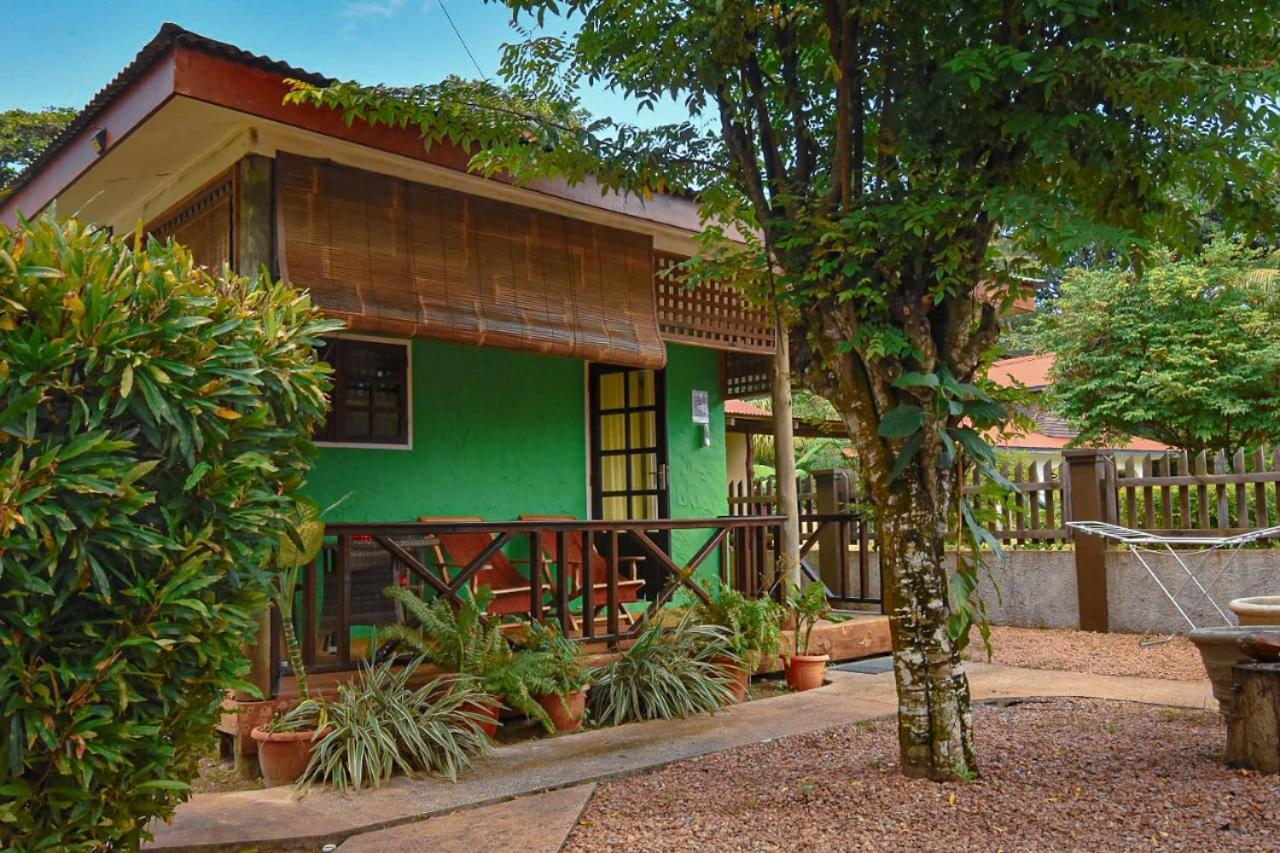 Fern Lodge Self Catering La Digue Exteriör bild